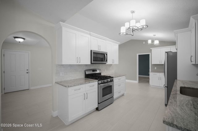 2055 Allegheny Circle, Melbourne, FL 32935