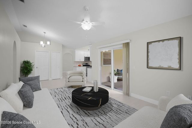 2055 Allegheny Circle, Melbourne, FL 32935