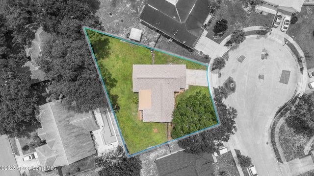 2055 Allegheny Circle, Melbourne, FL 32935