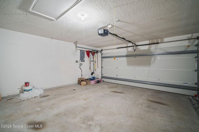 2055 Allegheny Circle, Melbourne, FL 32935