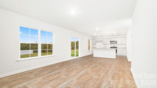 405 Owens Ridge Way, Lexington, NC 27292