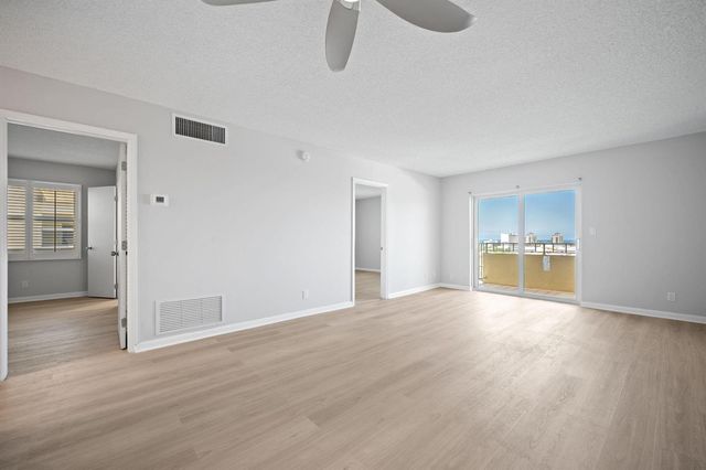 900 NE 18th Avenue 1406-1407, Fort Lauderdale, FL 33304