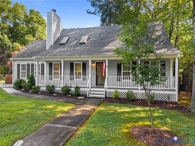 8212 Stone River Ct, Chesterfield, VA 23235