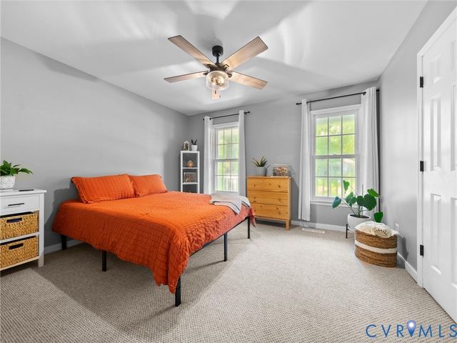 8212 Stone River Ct, Chesterfield, VA 23235