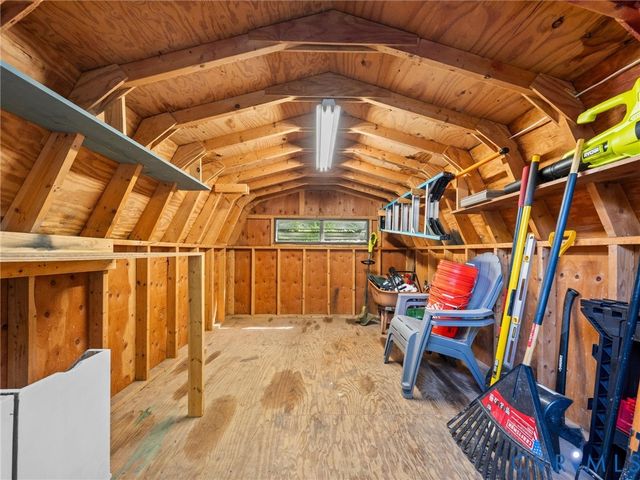 8212 Stone River Ct, Chesterfield, VA 23235