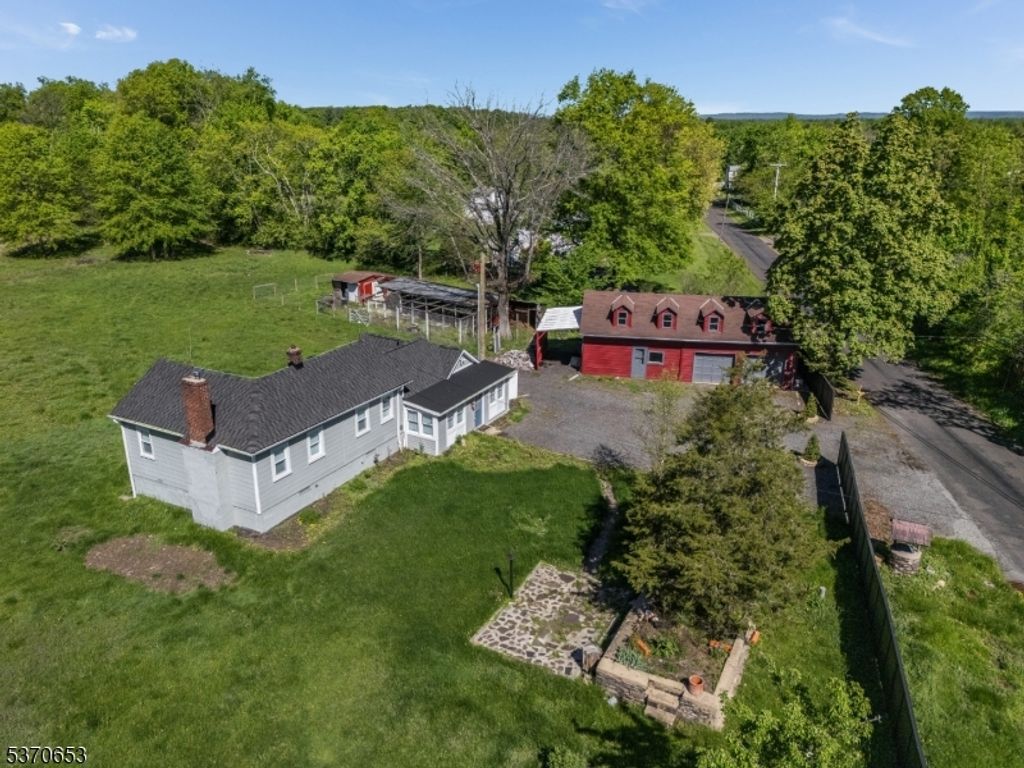 138 Locktown Road, Kingwood Twp., NJ 08822