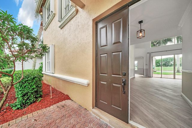5878 Bay Hill Circle, Lake Worth, FL 33463