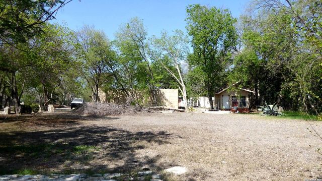 823 Darby, San Antonio, TX 78207