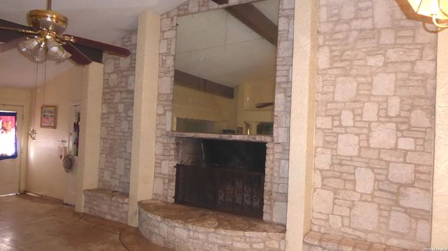 823 Darby, San Antonio, TX 78207