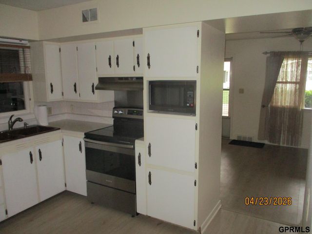 1352 Prospect Avenue, Blair, NE 68008