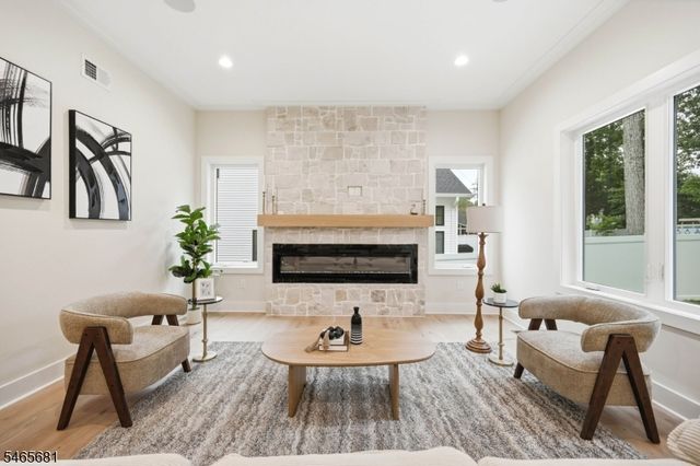 38 Willow St A, Millburn Twp., NJ 07041