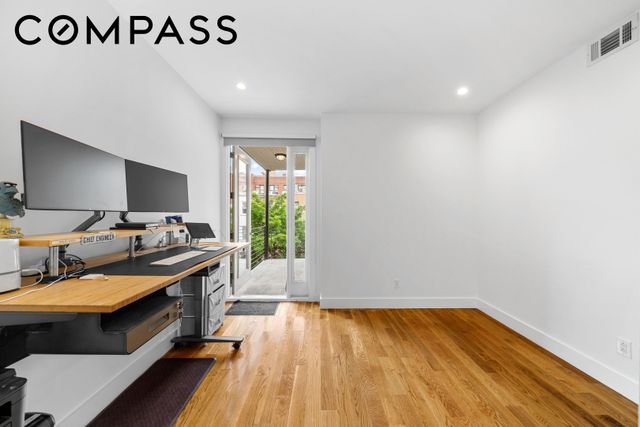141 W 126th St Apt 3A, New York City, NY 10027