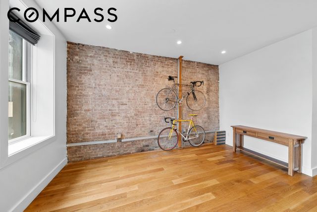 141 W 126th St Apt 3A, New York City, NY 10027