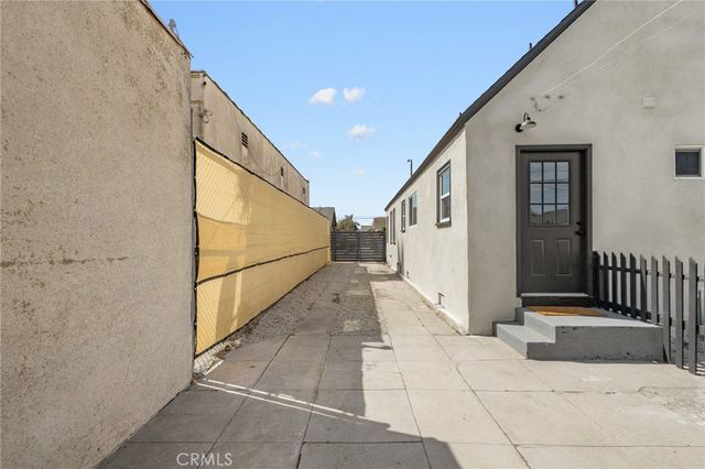 1707 W 65th Place, Los Angeles, CA 90047