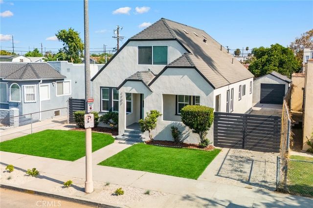 1707 W 65th Place, Los Angeles, CA 90047
