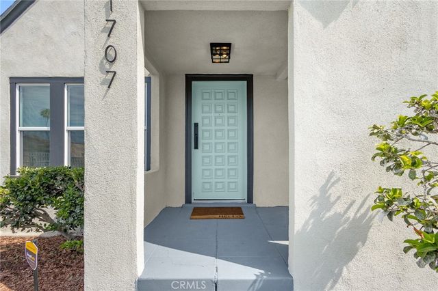 1707 W 65th Place, Los Angeles, CA 90047
