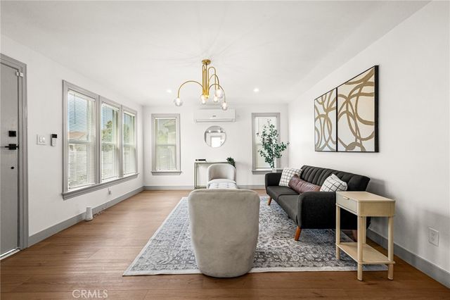 1707 W 65th Place, Los Angeles, CA 90047