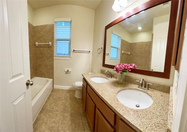 4606 Auburn Brook Lane, Sugar Land, TX 77479