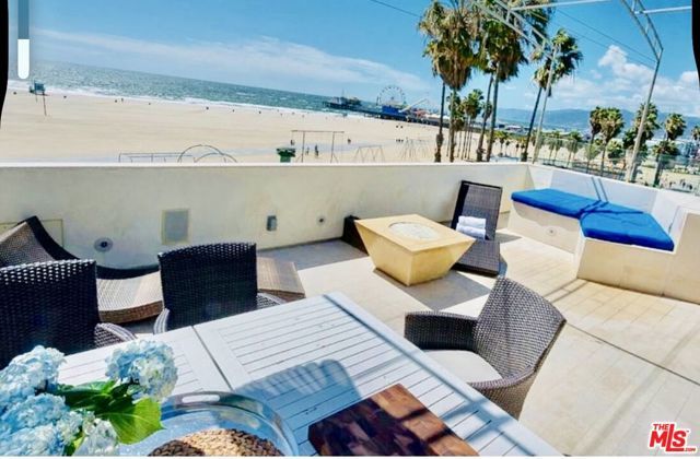 11 Marine Terrace 5, Santa Monica, CA 90401