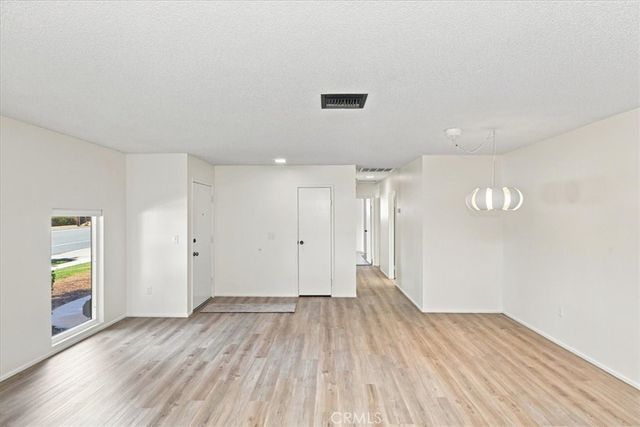 828 E Highland Avenue, Redlands, CA 92374