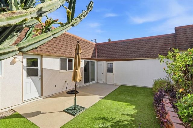 828 E Highland Avenue, Redlands, CA 92374
