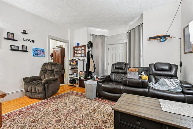 70 South St 1, Westborough, MA 01581