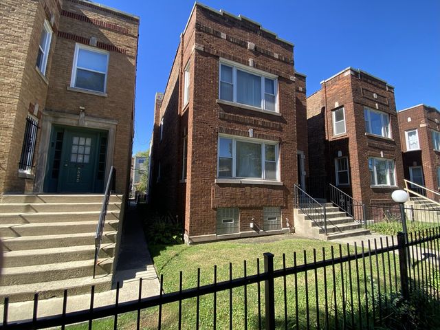 8036 S Dobson Avenue, Chicago, IL 60619