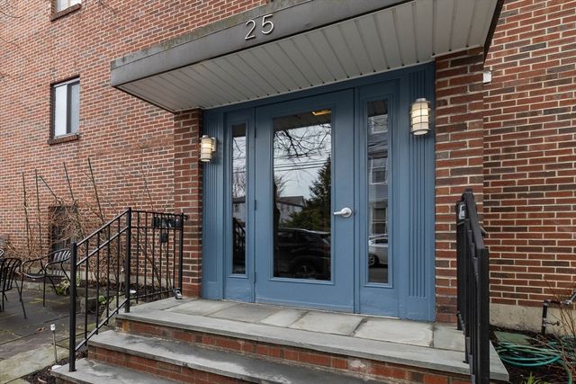 25 Linden Ave 1, Somerville, MA 02143