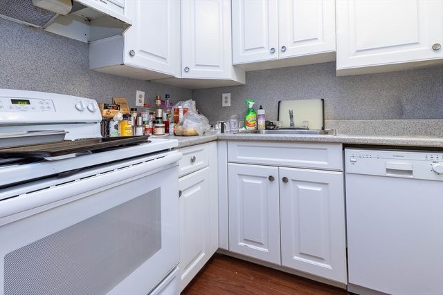 25 Linden Ave 1, Somerville, MA 02143