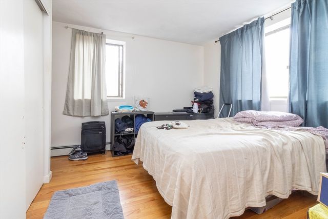 25 Linden Ave 1, Somerville, MA 02143