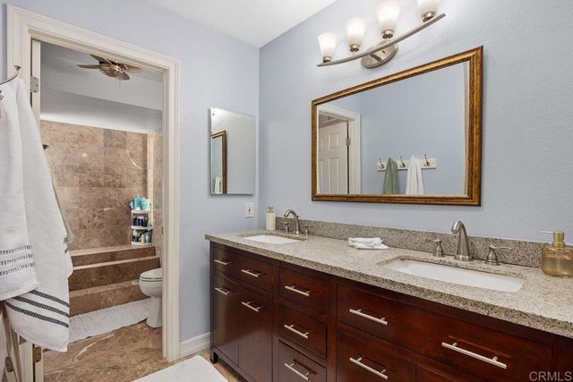 7102 Primrose Way, Carlsbad, CA 92011