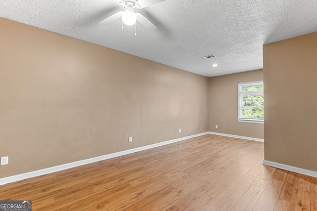 2105 Mutual Avenue, Macon, GA 31204