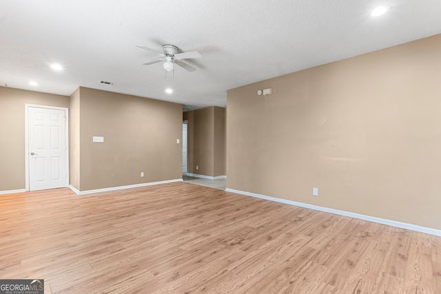 2105 Mutual Avenue, Macon, GA 31204