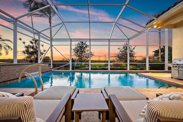 52 Cayman Place, Palm Beach Gardens, FL 33418