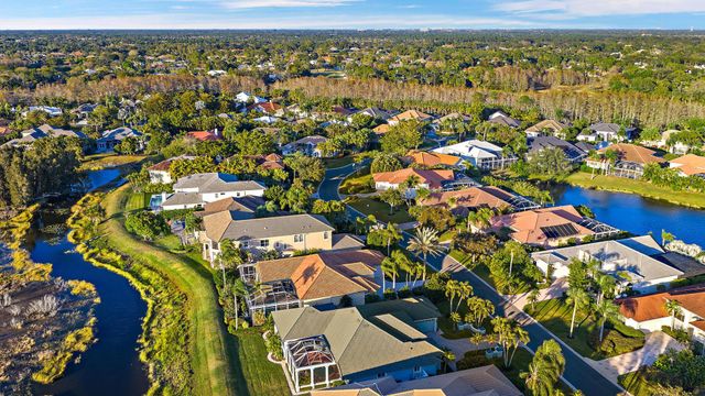 52 Cayman Place, Palm Beach Gardens, FL 33418