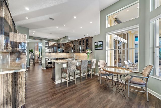 52 Cayman Place, Palm Beach Gardens, FL 33418