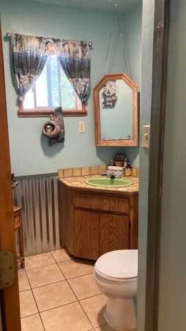 640-540 Iris Road, Mcarthur, CA 96056