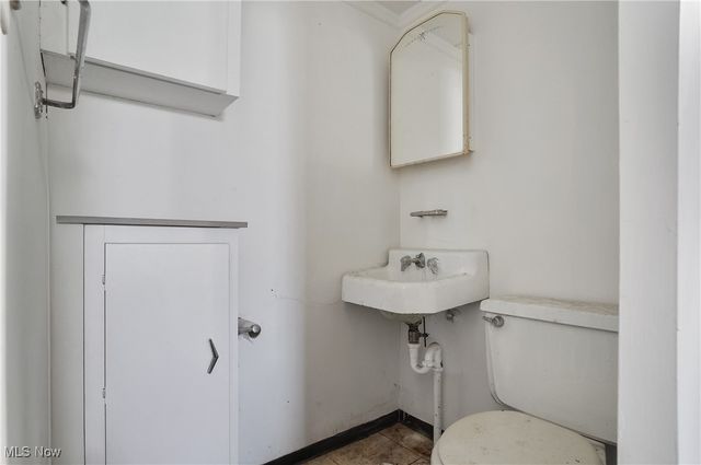 39 Renee Drive, Struthers, OH 44471