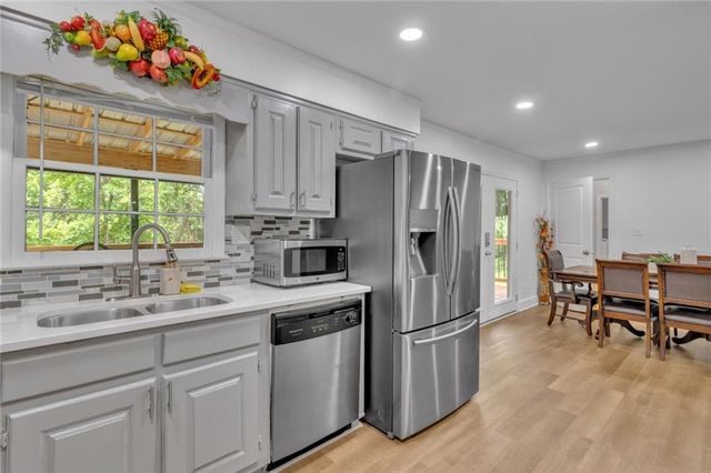 3186 White Road NE, Conyers, GA 30012