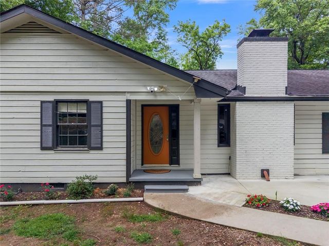 3186 White Road NE, Conyers, GA 30012