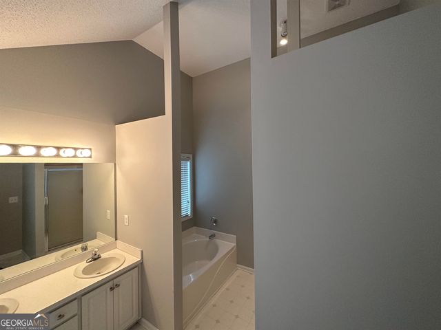 6180 S Glenn Forest Street SW, Mableton, GA 30126