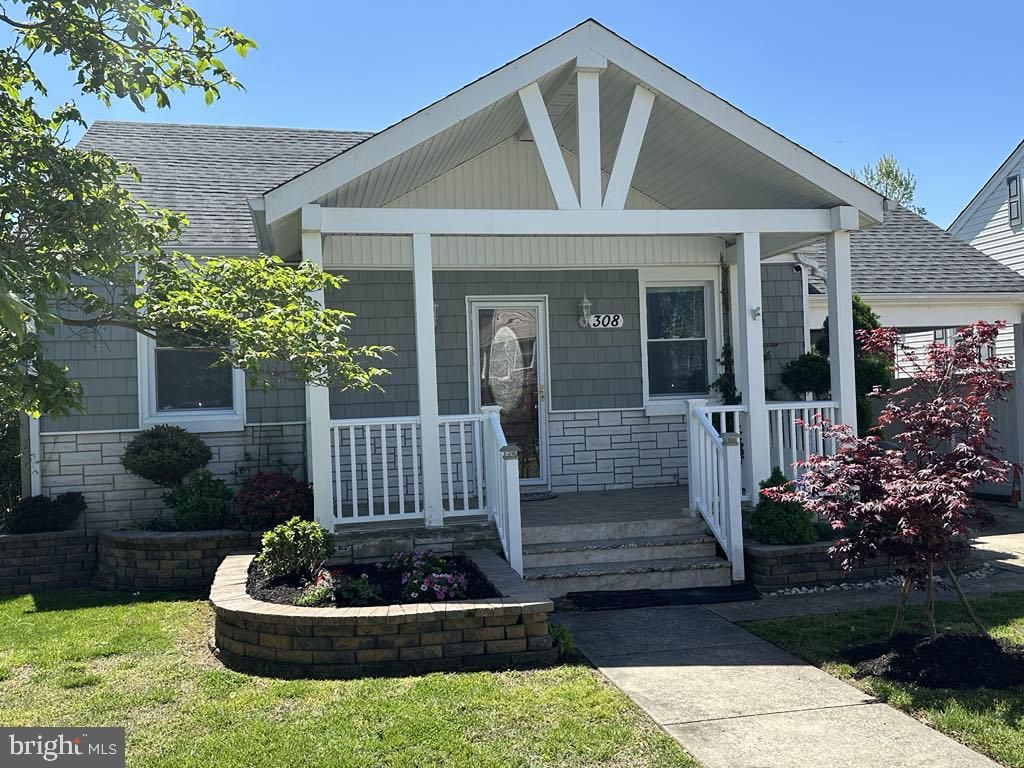 308 PINEWOOD RD, Baltimore, MD 21222