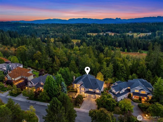 2046 277th Avenue SE, Sammamish, WA 98075