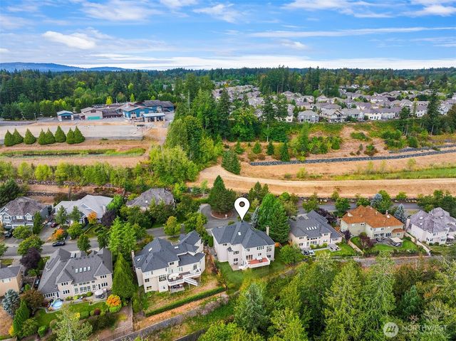 2046 277th Avenue SE, Sammamish, WA 98075