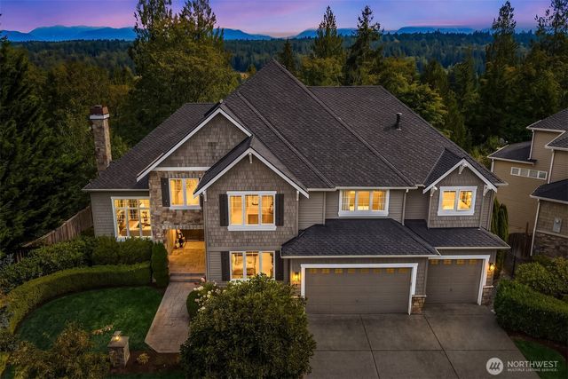 2046 277th Avenue SE, Sammamish, WA 98075