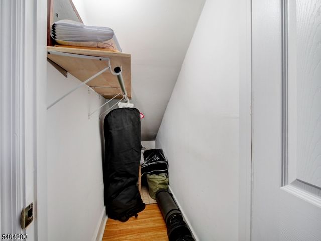 833 Cleveland Ave, Elizabeth City, NJ 07208