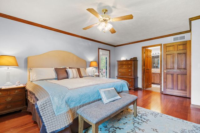 5634 W Wilmens Trail, La Porte, IN 46350