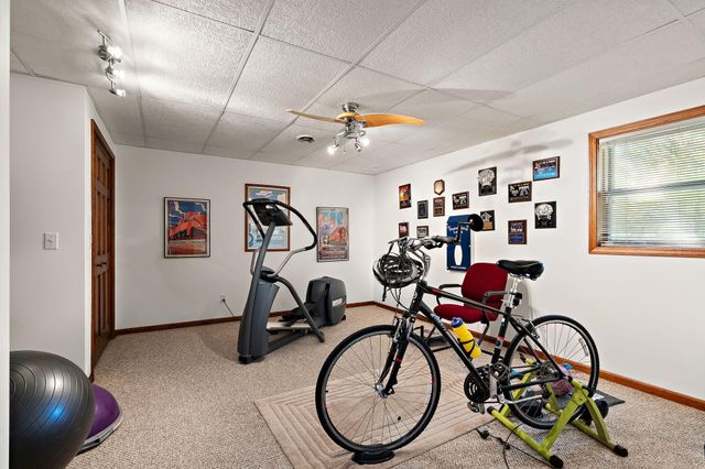5634 W Wilmens Trail, La Porte, IN 46350