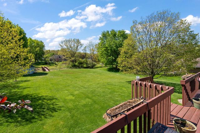 5634 W Wilmens Trail, La Porte, IN 46350