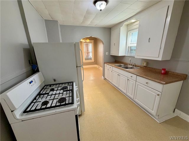 114 Winspear Avenue, Buffalo, NY 14214